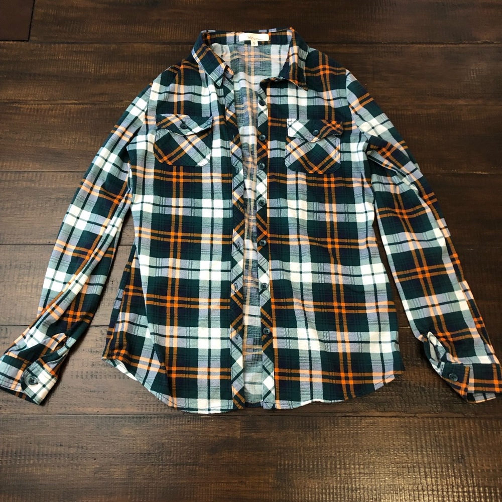 Winwin Apparel Flannel size small